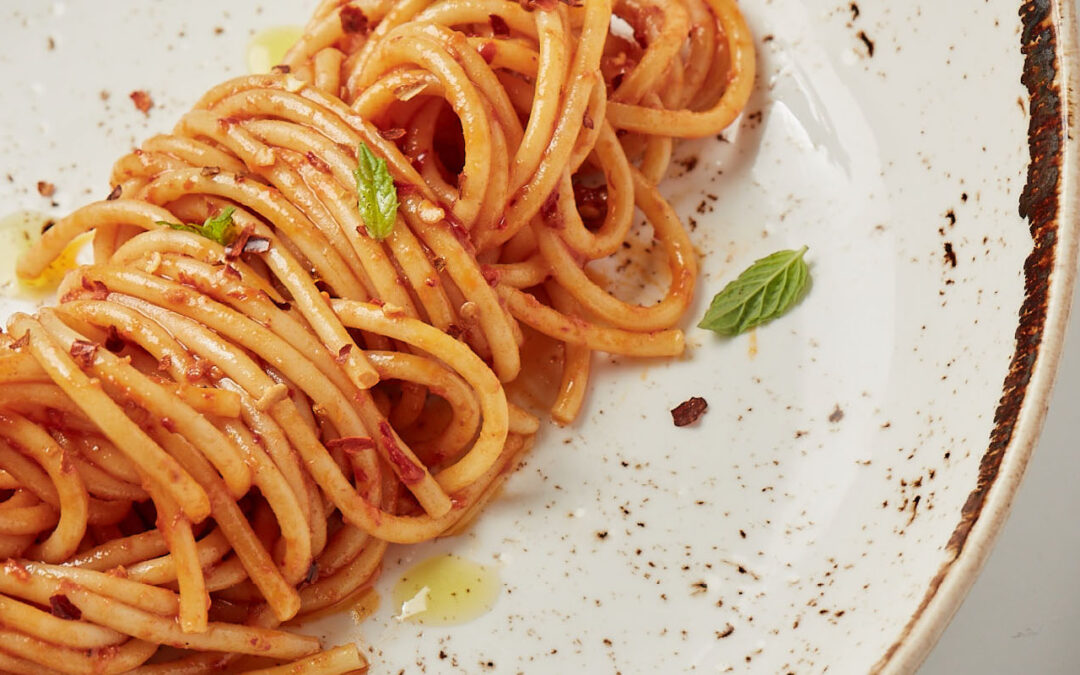 Spaghetti with garlic, oil, mint and ‘nduja