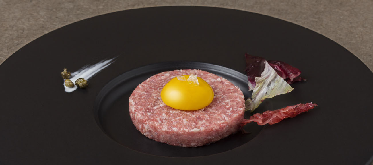 Pâtes de saucisson avec le faux jaune d’oeuf