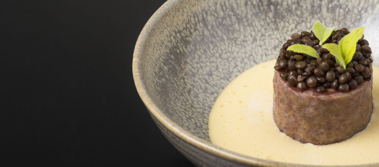Cotechino, zabaione e lenticchie beluga