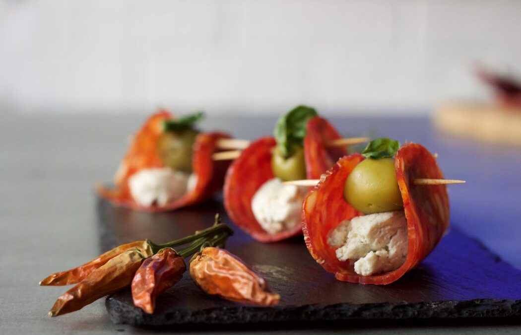 Spianata épiciée avec ricotta et olives