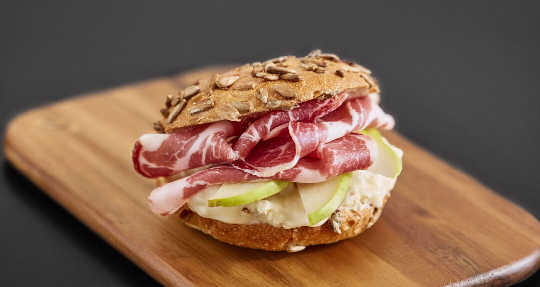 Bocconcino avec coppa, gorgonzola et poires